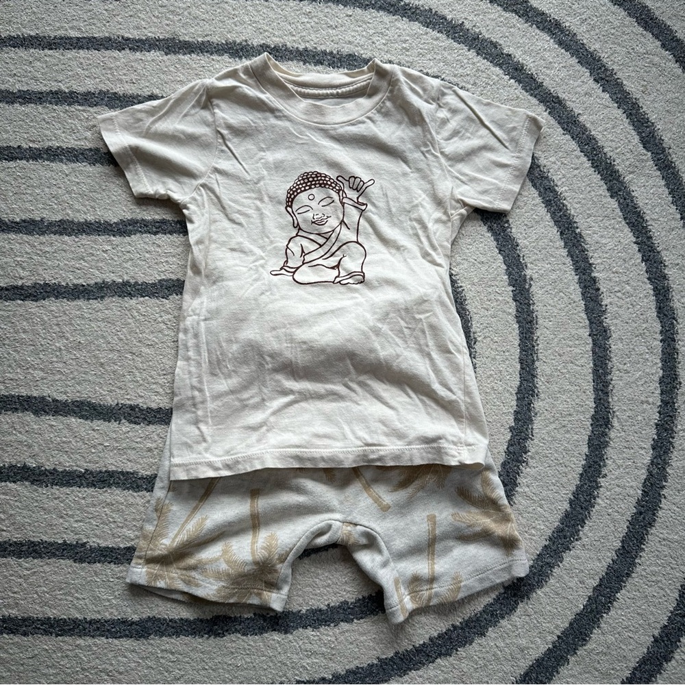Old Navy Palm Shorts Buddha T-shirt bundle 3-4T Shaka Buddha